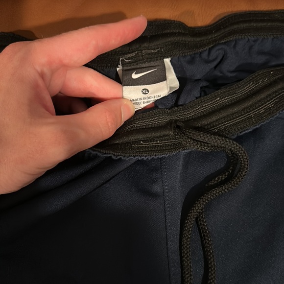 Nike XL men’s shorts. No pockets - Picture 3 of 3